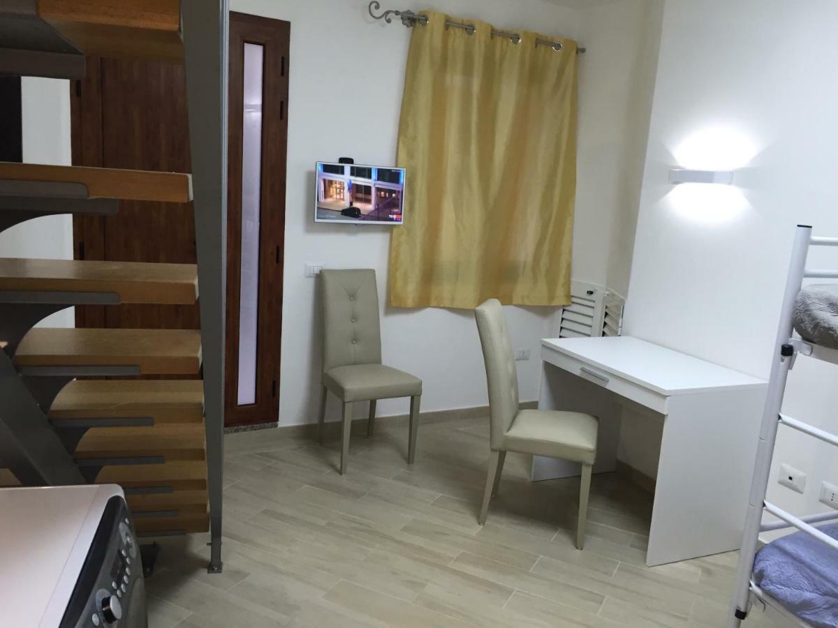 B&B Quintino Sella Iglesias Luaran gambar