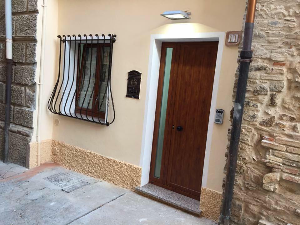 B&B Quintino Sella Iglesias Luaran gambar
