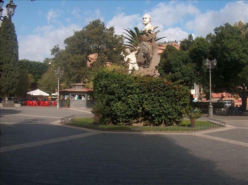 B&B Quintino Sella Iglesias Luaran gambar